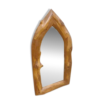 Miroir brutaliste