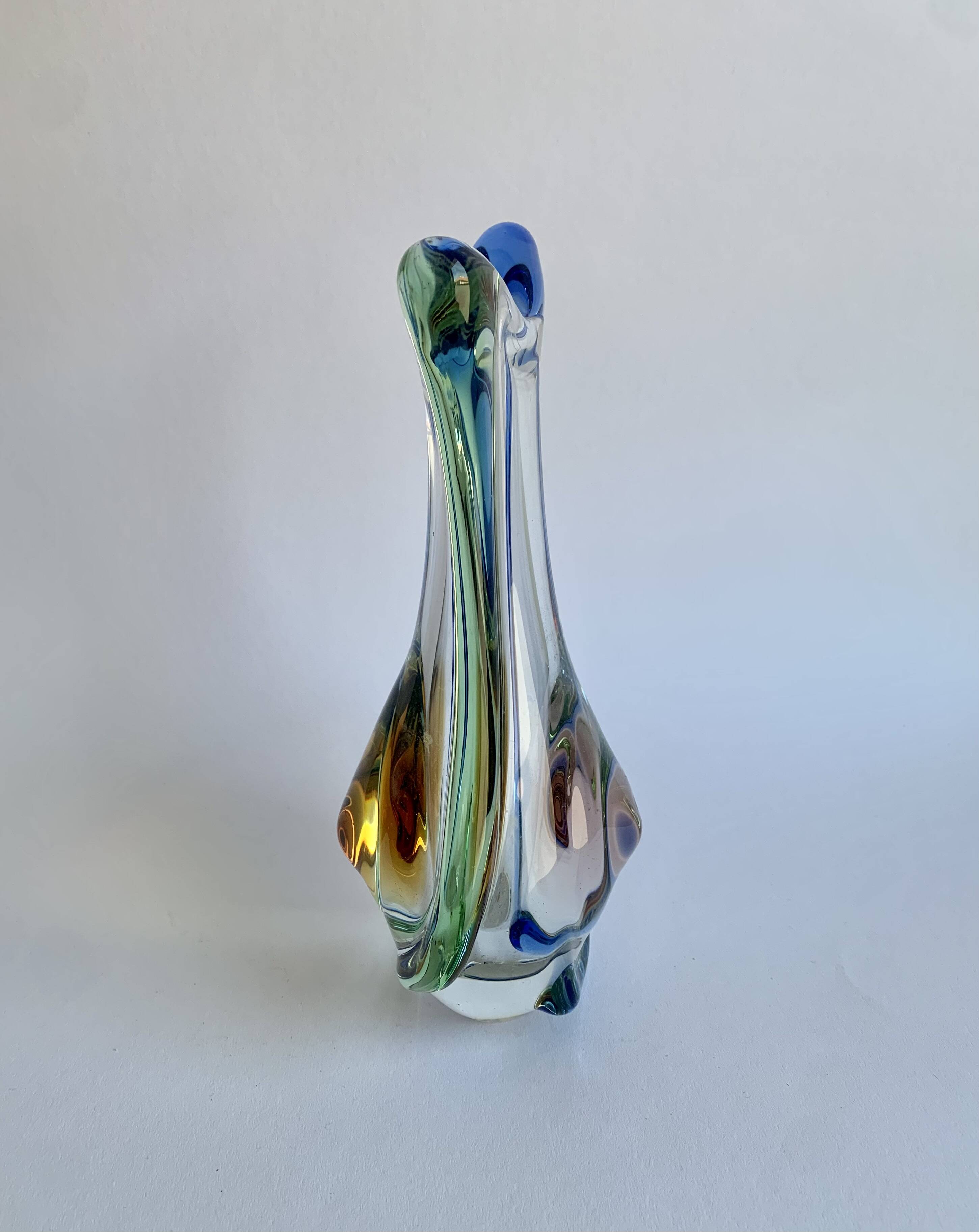 Vase par F. Zemek, verre d'art tchèque, Sklo Union, Tchécoslovaquie, années 1960