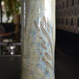 Vase rouleau/tube en grès ciselé et vernissé signé