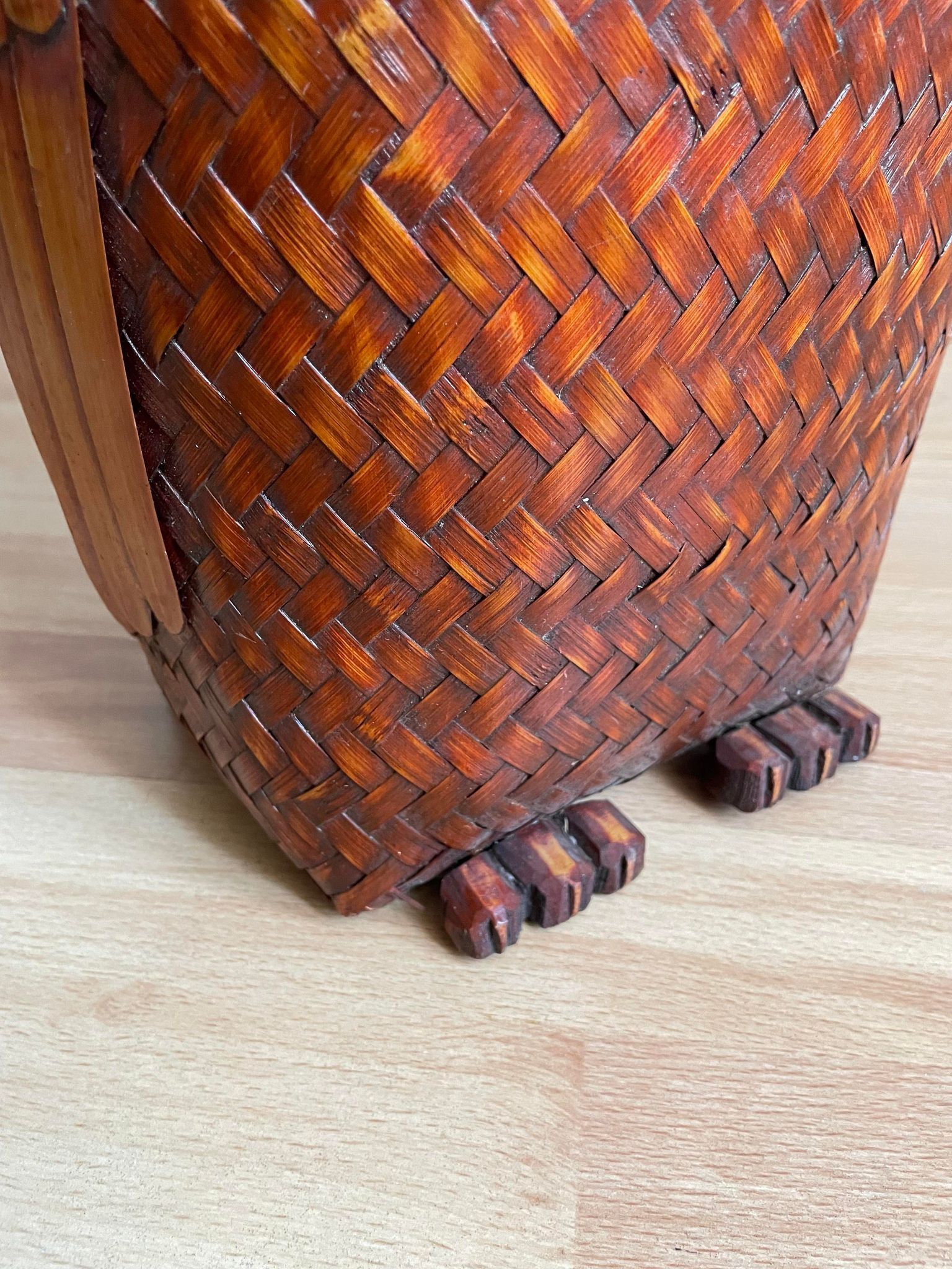 Owl basket