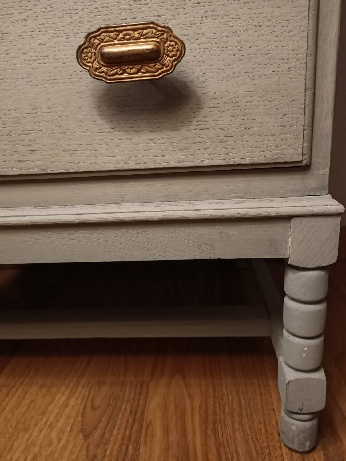 Commode bois patinée