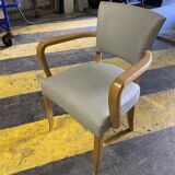 Rosello brand bridge chair
