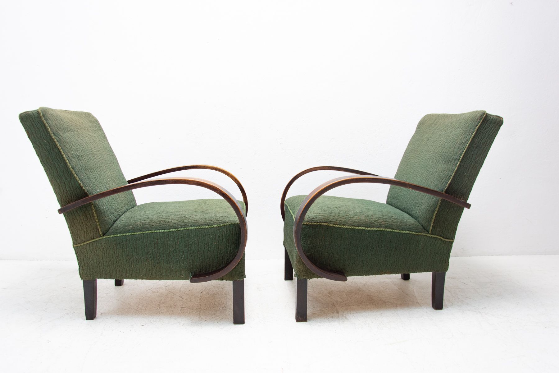 Bentwood armchairs by Jindřich Halabala for UP Závody, 1950´s