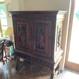 Argentier en bois style renaissance espagnole