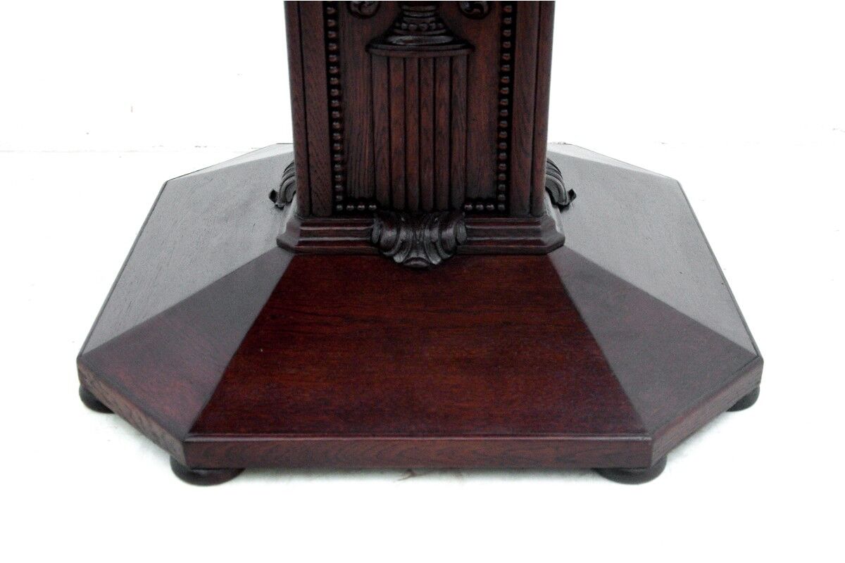 Antique table, Western Europe, early 20th century