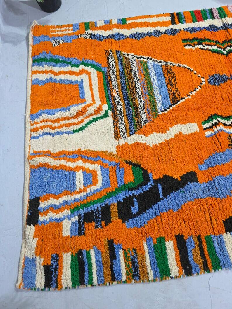 Tapis bérbere marocain décoré 200cmx300cm