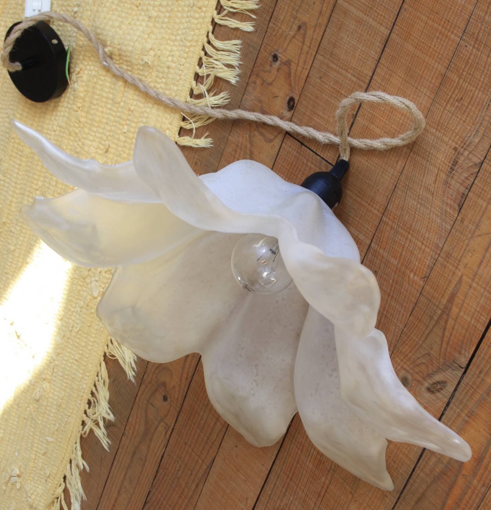 Large glass "flower" pendant light