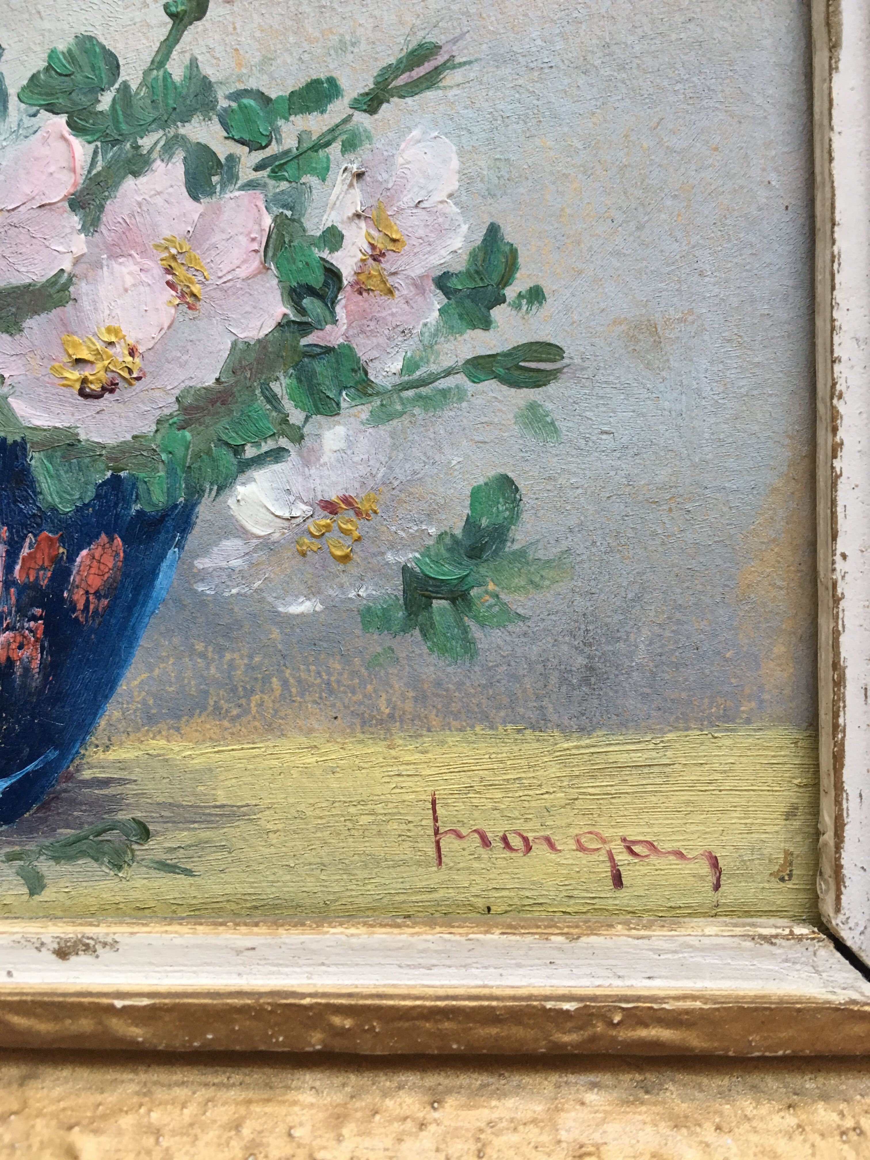 Set of 2 paintings bouquets of flowers with golden frame (signed Morgan)