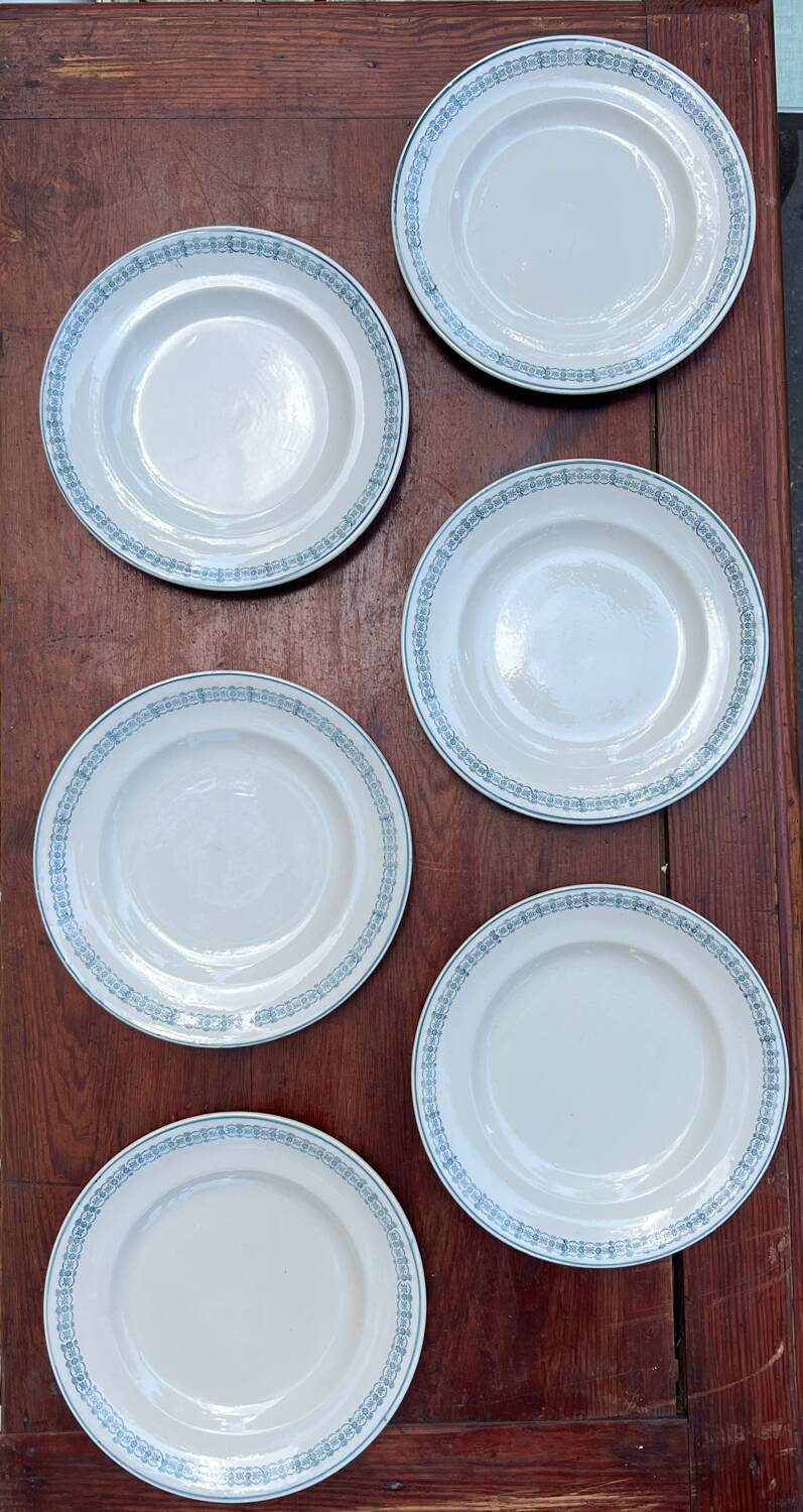 Assiettes terre de fer Longwy