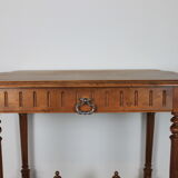 Desk table
