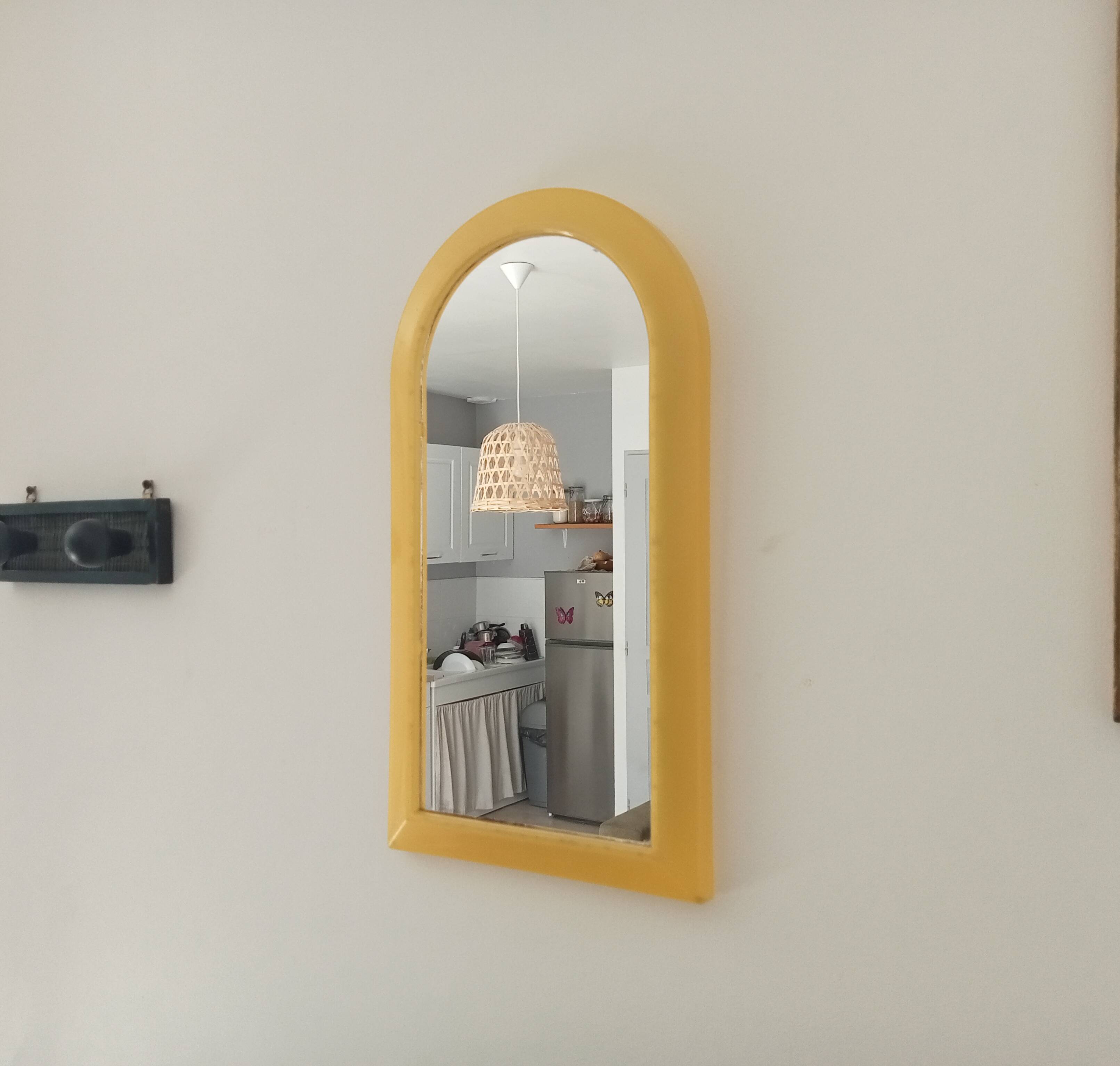 Vintage 80s arch mirror in rigid plastic 44*24cm