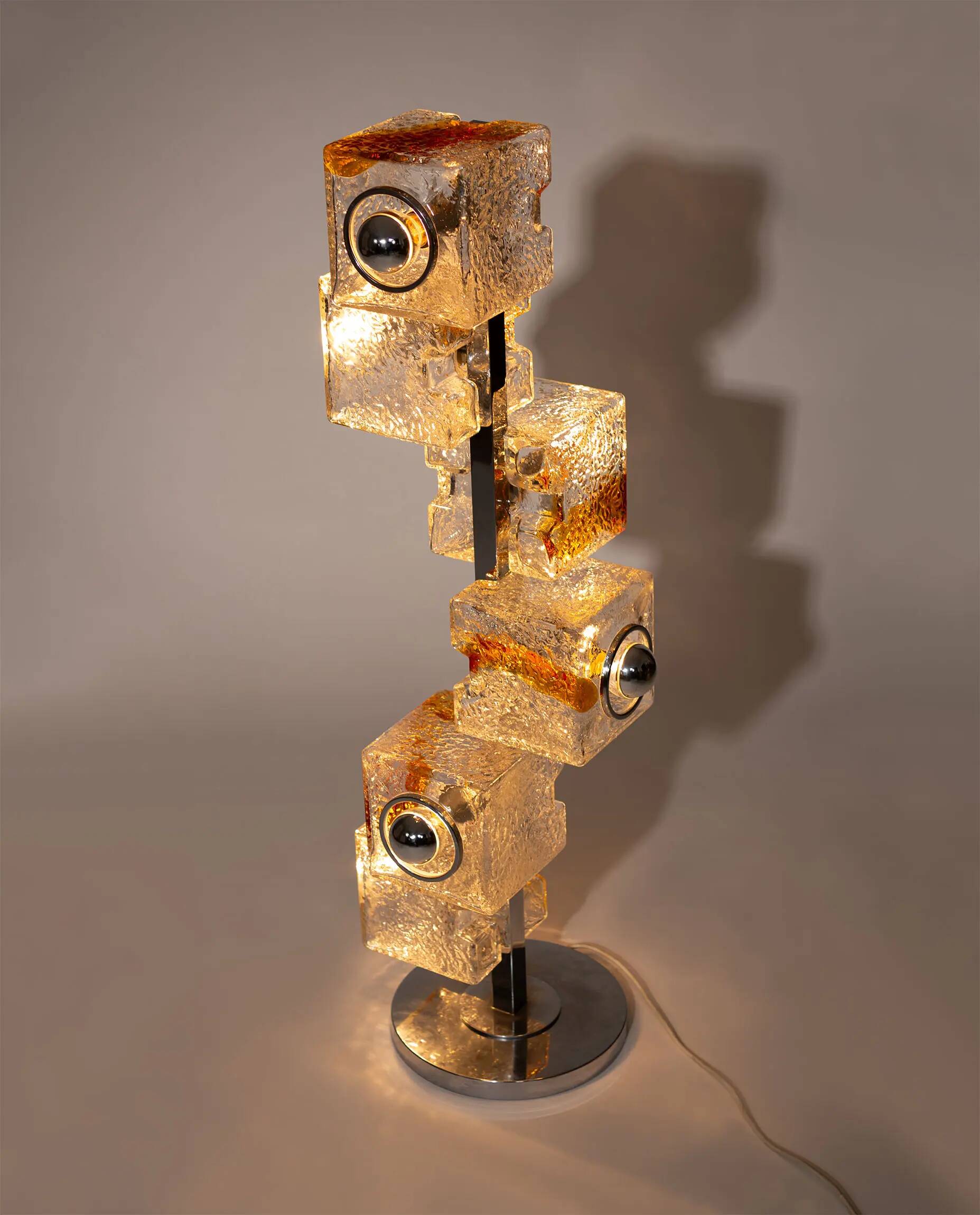 Mid-Century Cube floor lamp, Toni Zuccheri, VeArt, 1970s