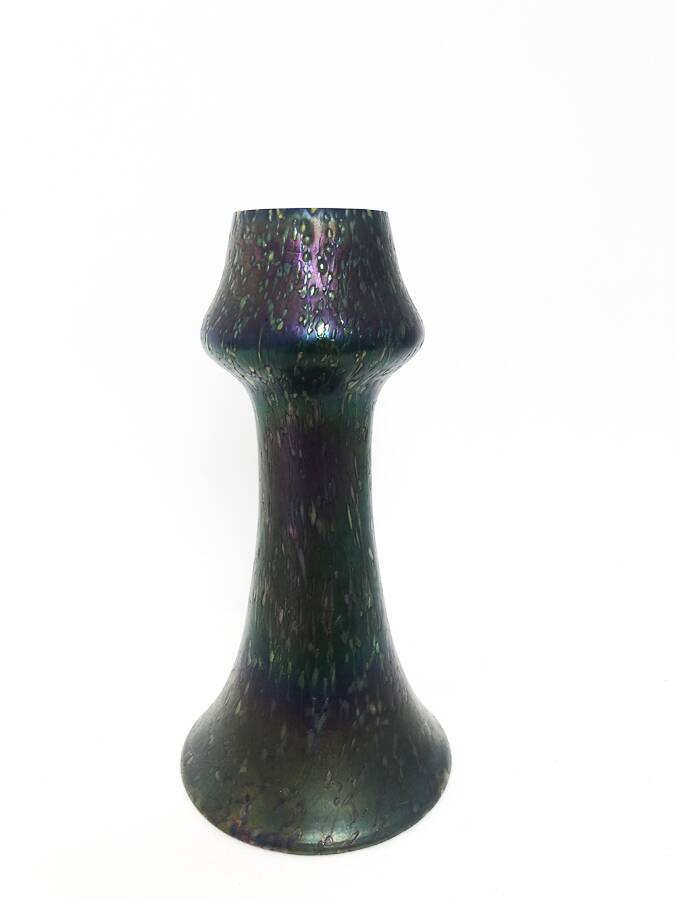 Iridescent green and purple glass paste vase – 20th century