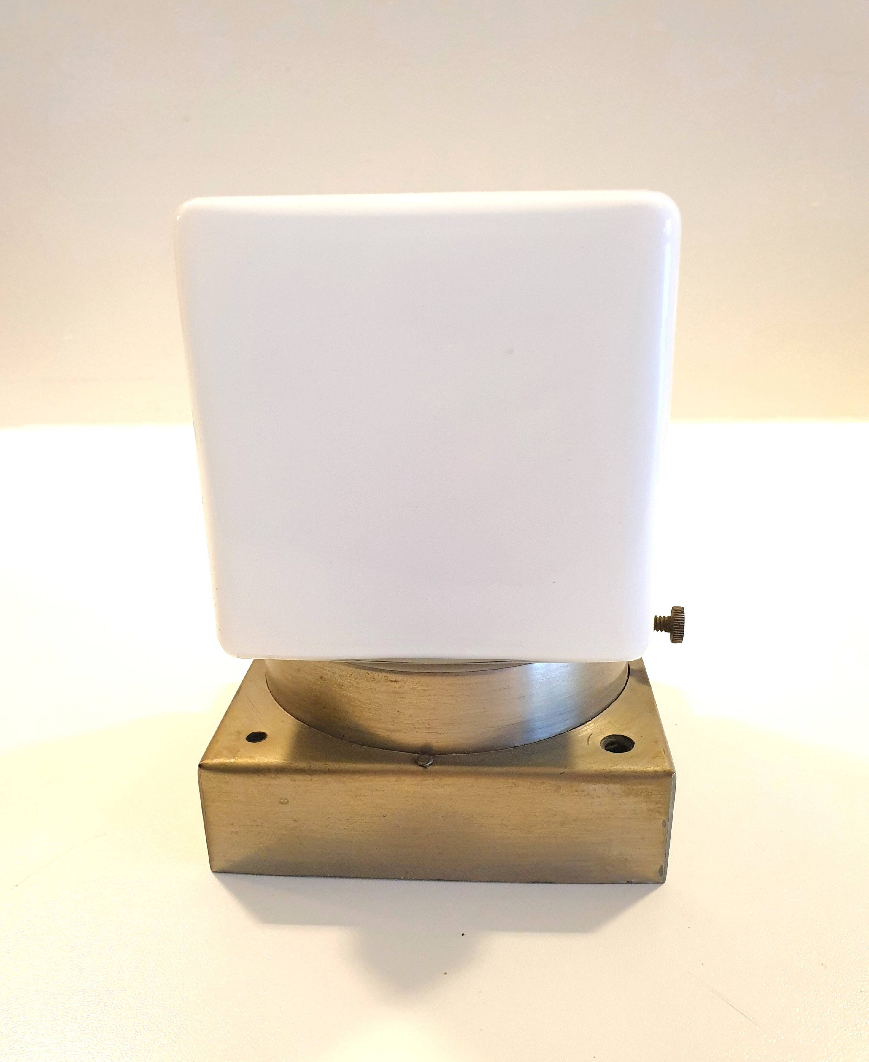 1930s Bauhaus cubic light