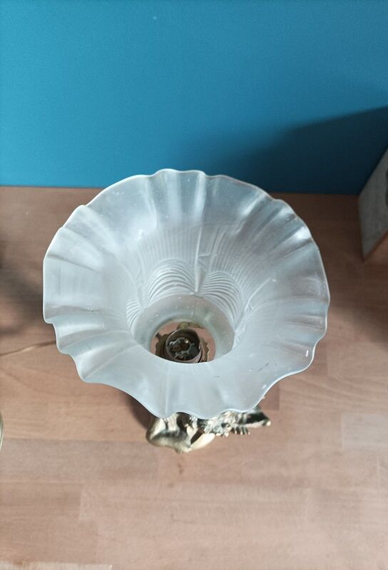 Bedside lamp Angel tulip glass base patinated golden resin