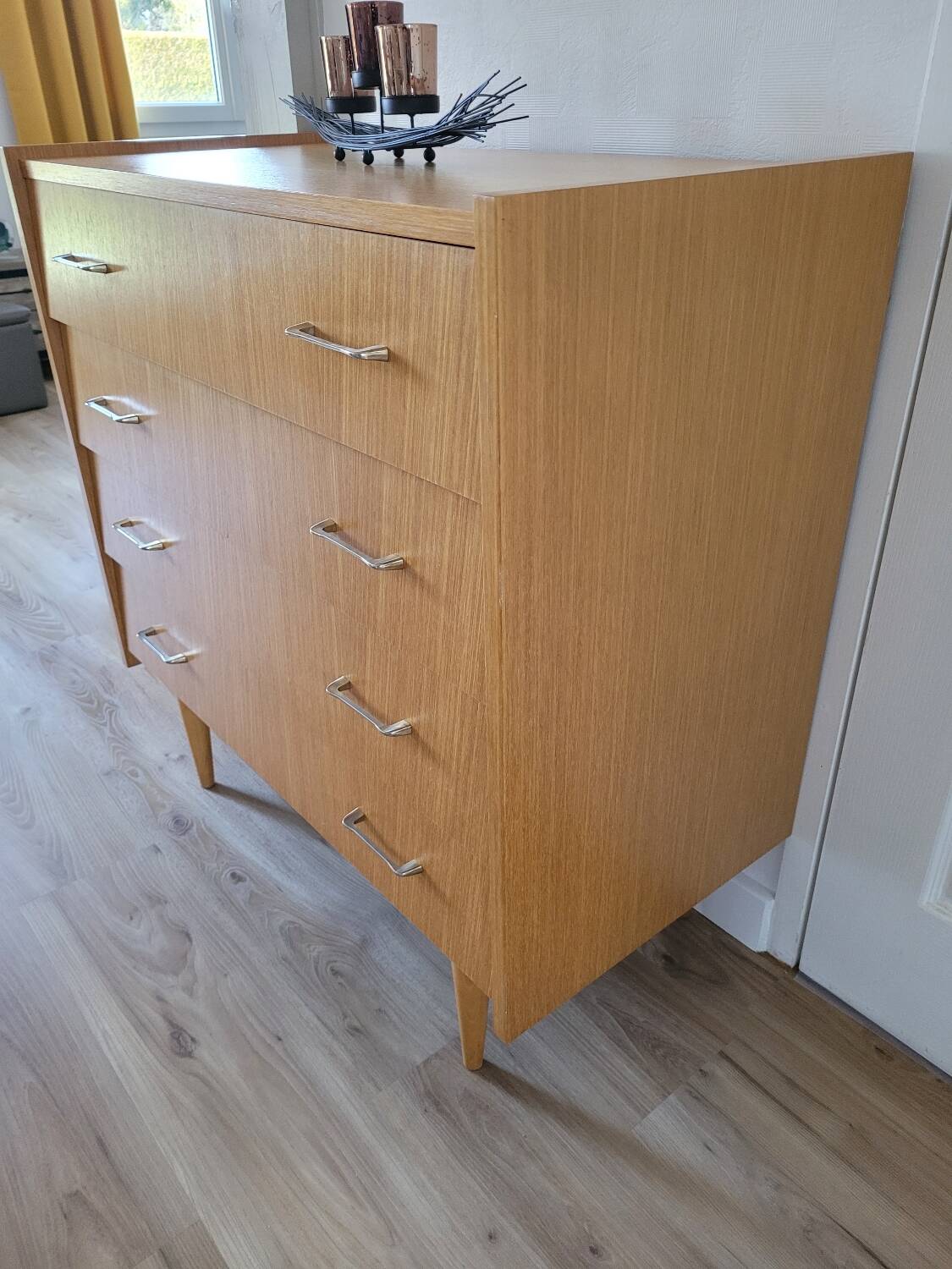 Vintage chest of drawers