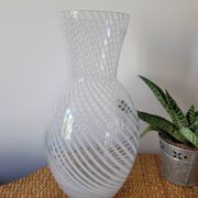 Vase en verre soufflé artisanal Murano