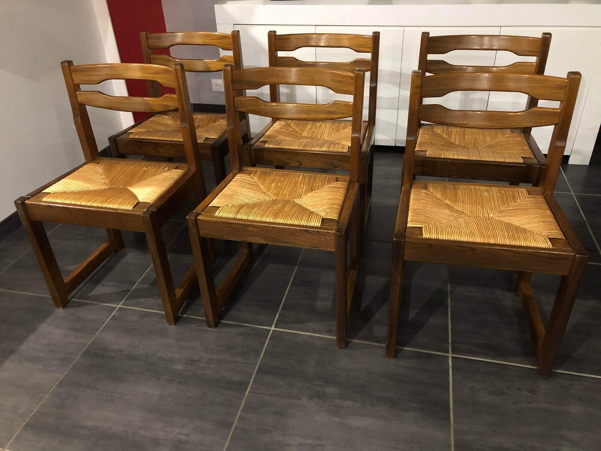 Suite of 6 sled chairs from the house revival 1970s