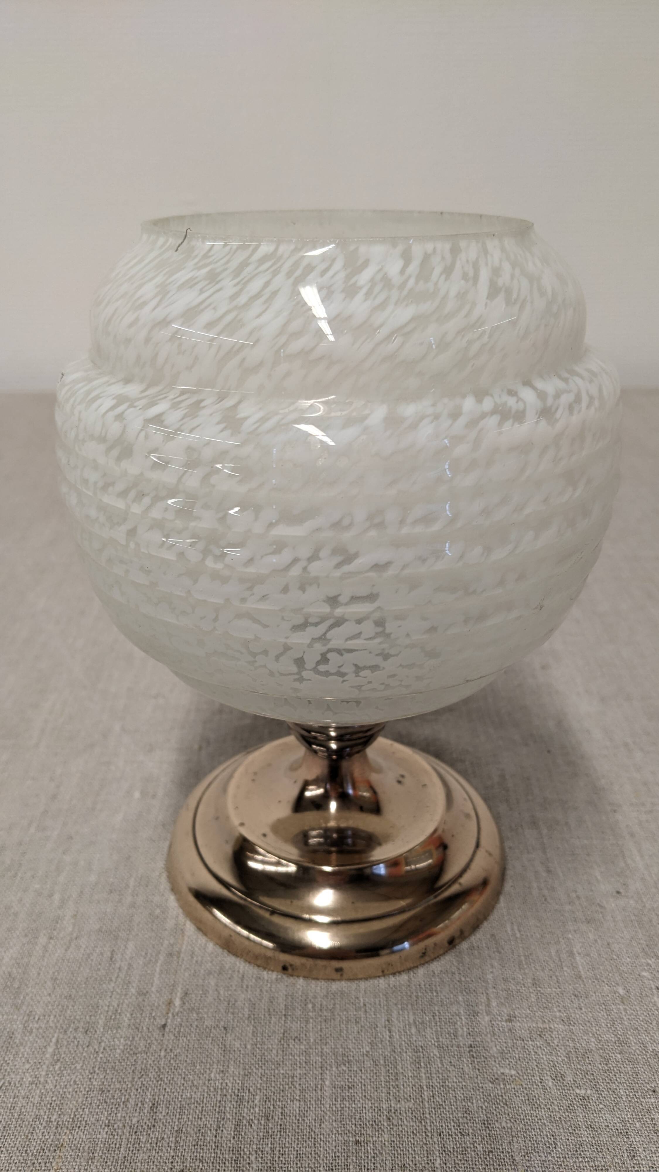 Art Deco bedside or ambient lamp in glass from Clichy, France, circa 1920.