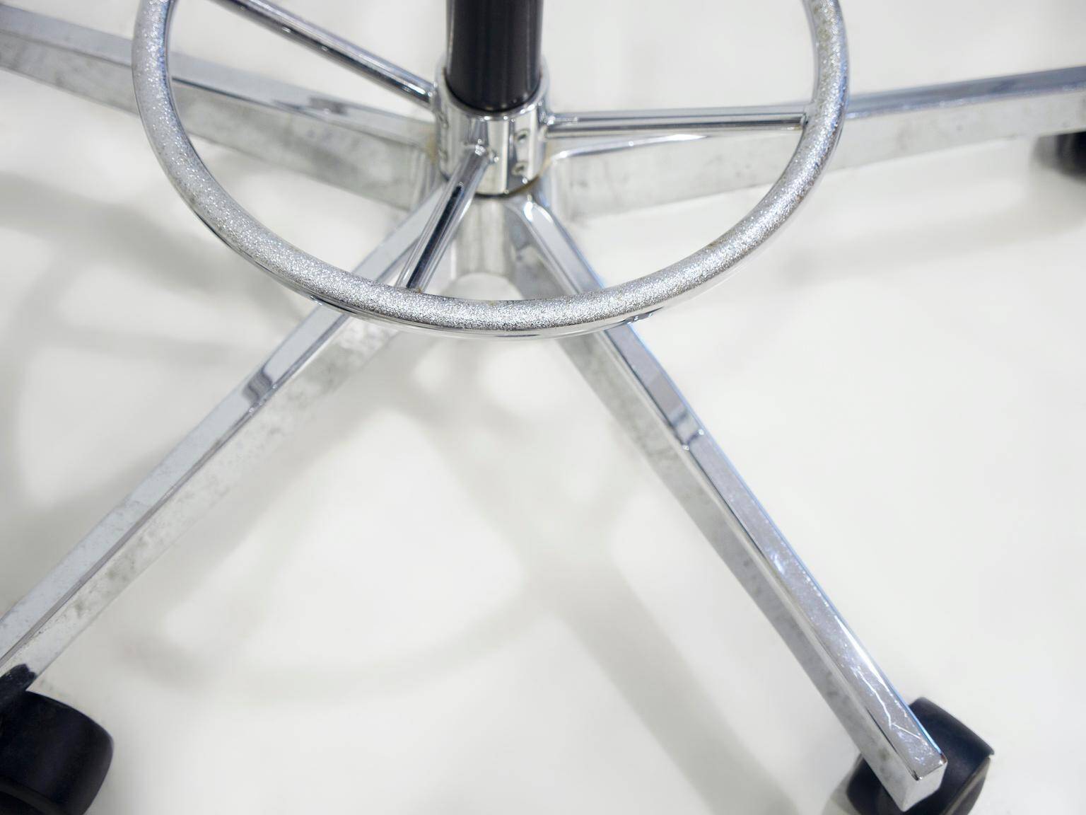 Nelson White chair pair for Vitra