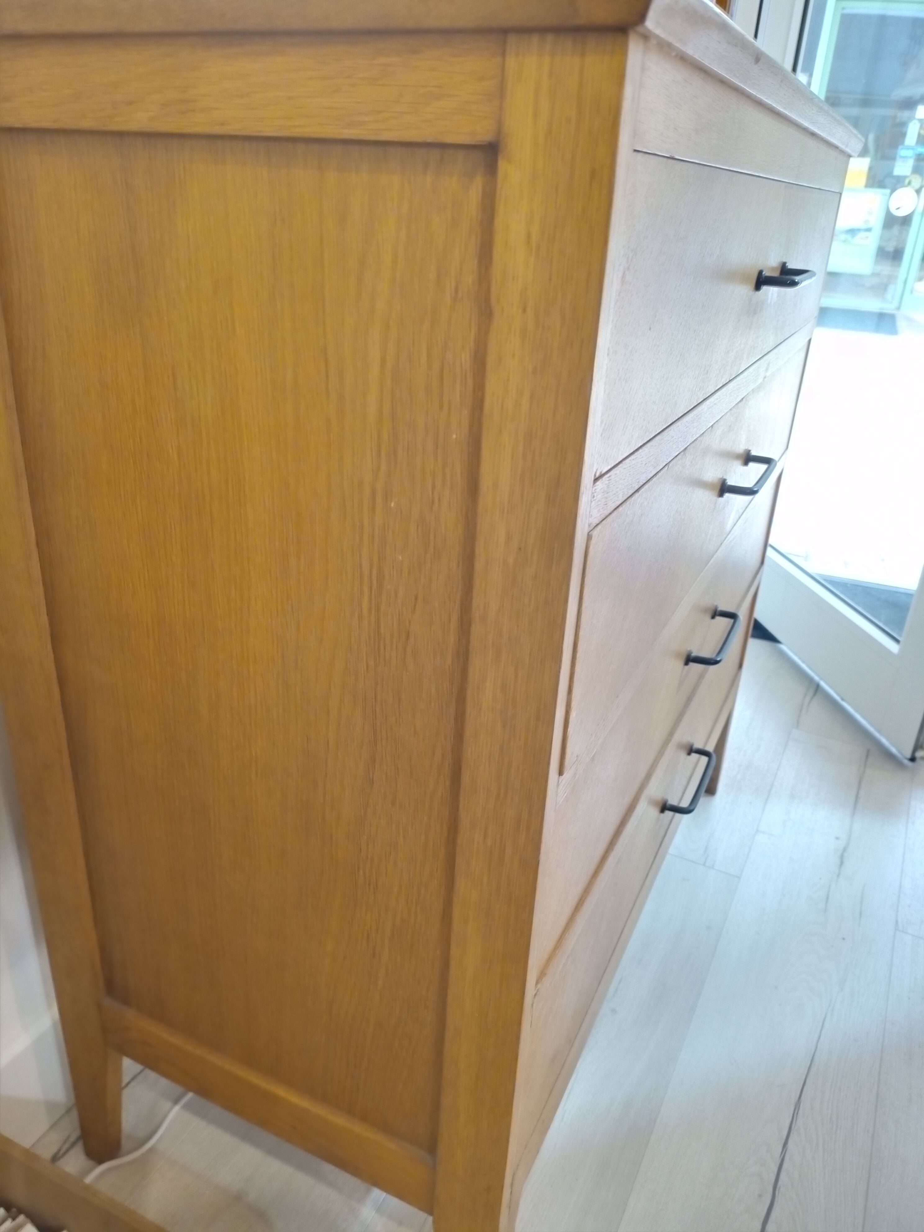 1950s varnished oak dresser