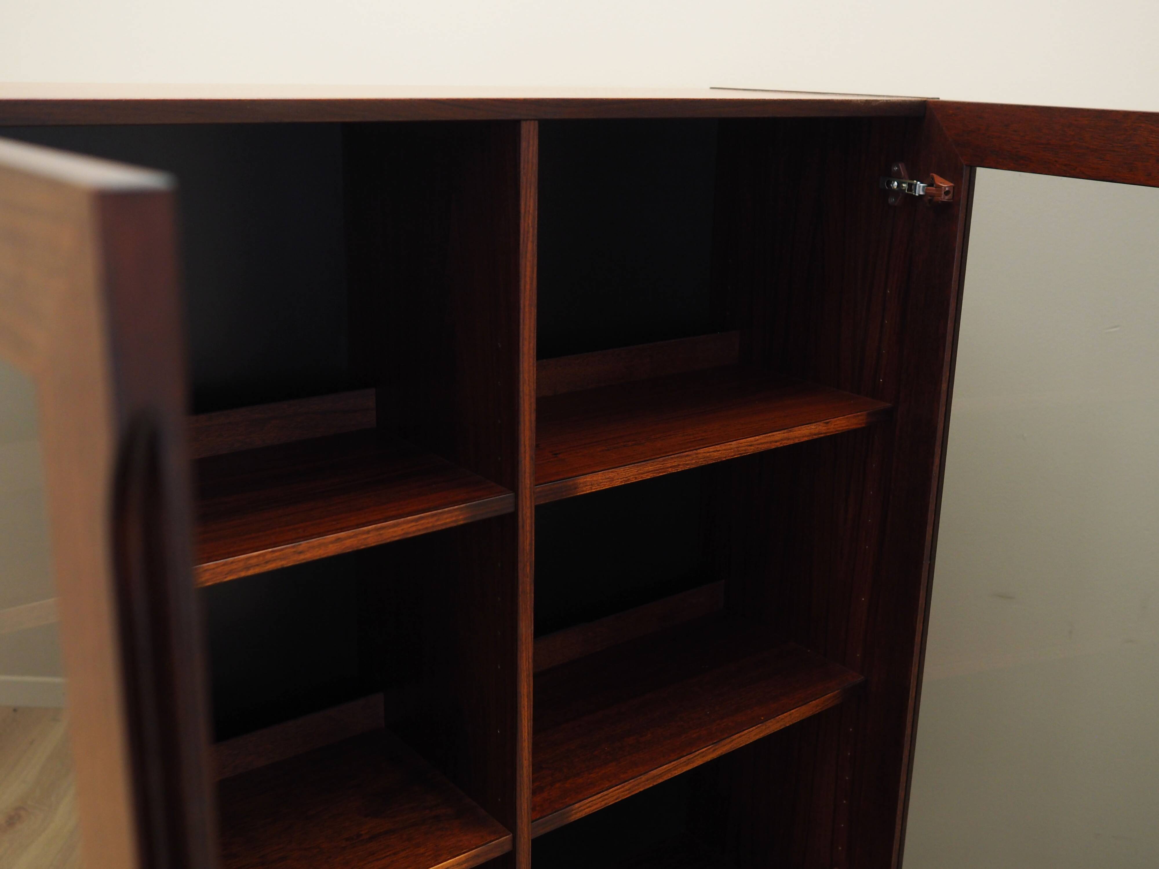 Mahogany showcase, Danish design, 1970s, production: Denmark