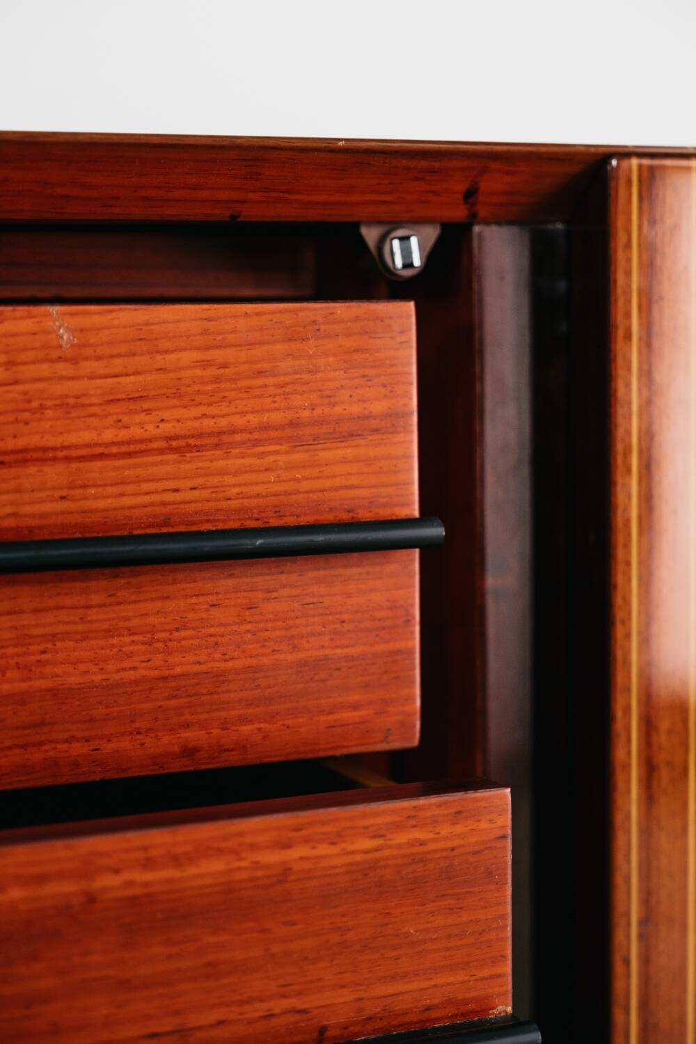 Credenza In Palissandro Monumentale Zebrawood Lacquered Mid-Century De