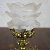Suspension in bronze and glass paste.
