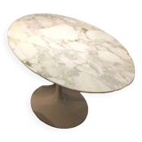 Oval dining table, calacatta oro marble top