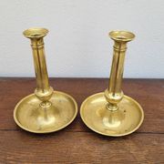 Paire de Bougeoirs Louis Philippe en laiton 1900s