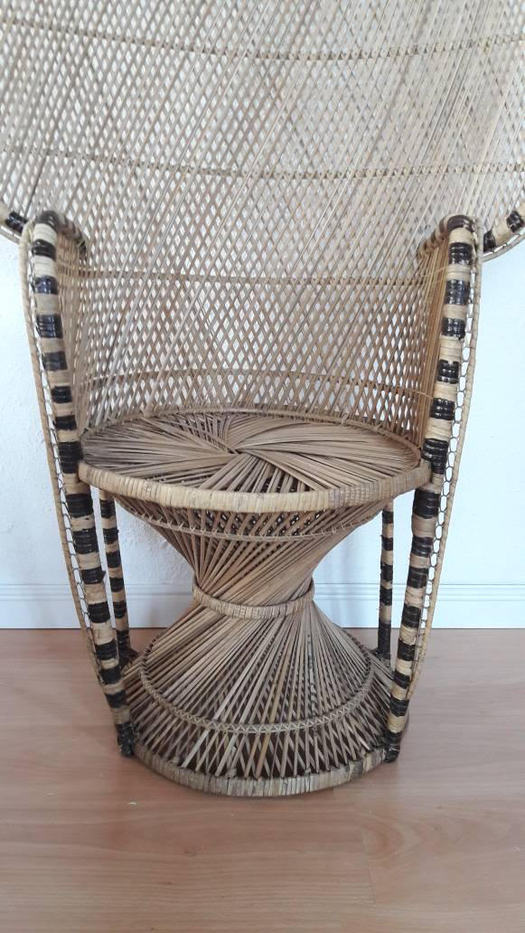 Fauteuil Emmanuelle en osier vintage