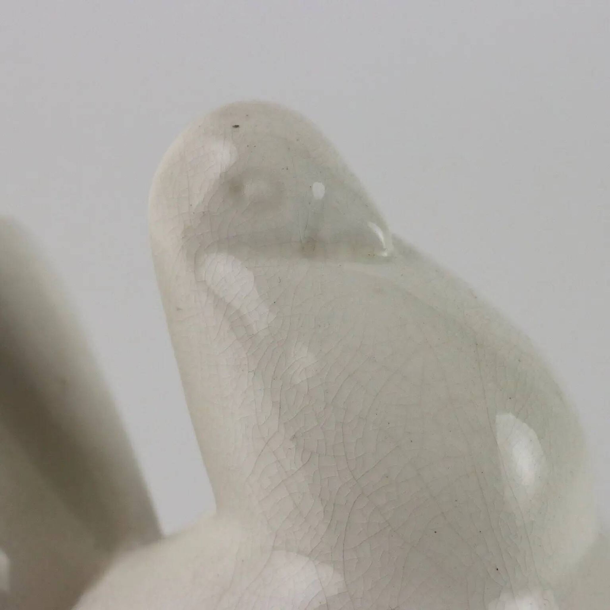 Ancient ceramic pigeon sculpture by George Ventrillon for Saint Clément.