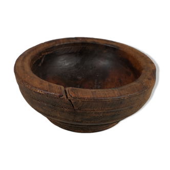 French oak farm bowl of the 19th century