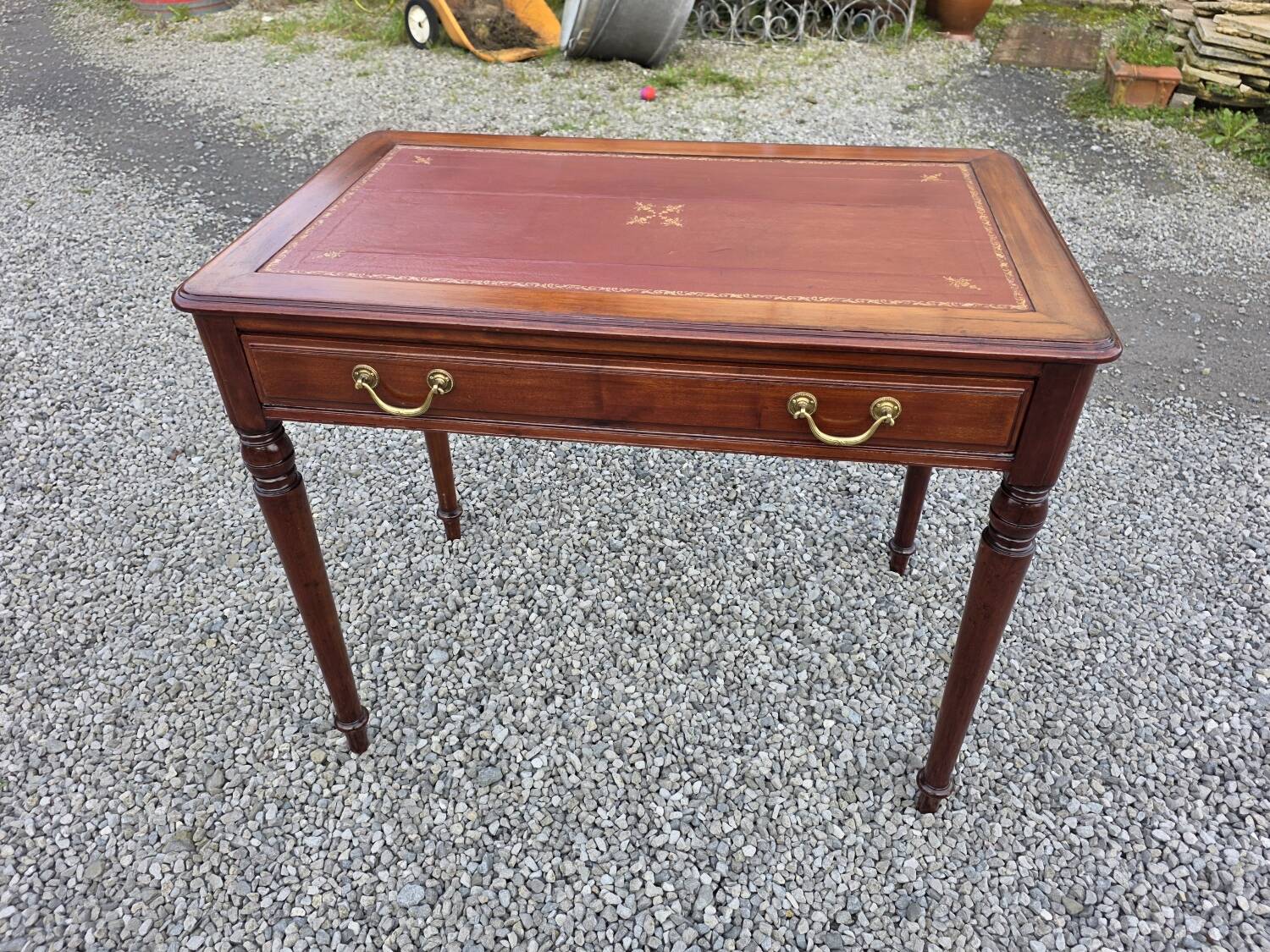 Bureau Style Louis Philippe en acajou du XXe