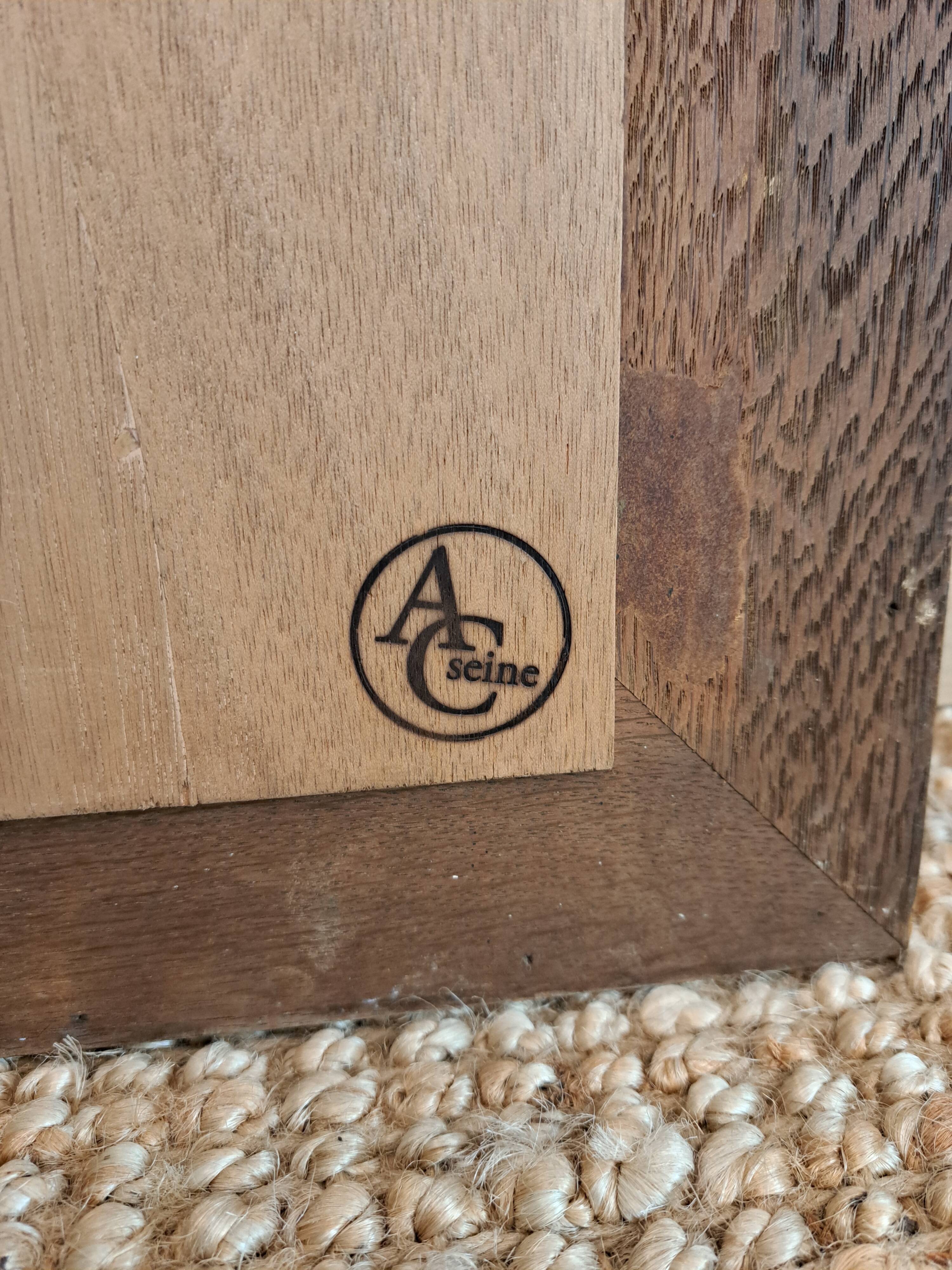 Antique Louis XV style mirror in wood and gilded stucco.