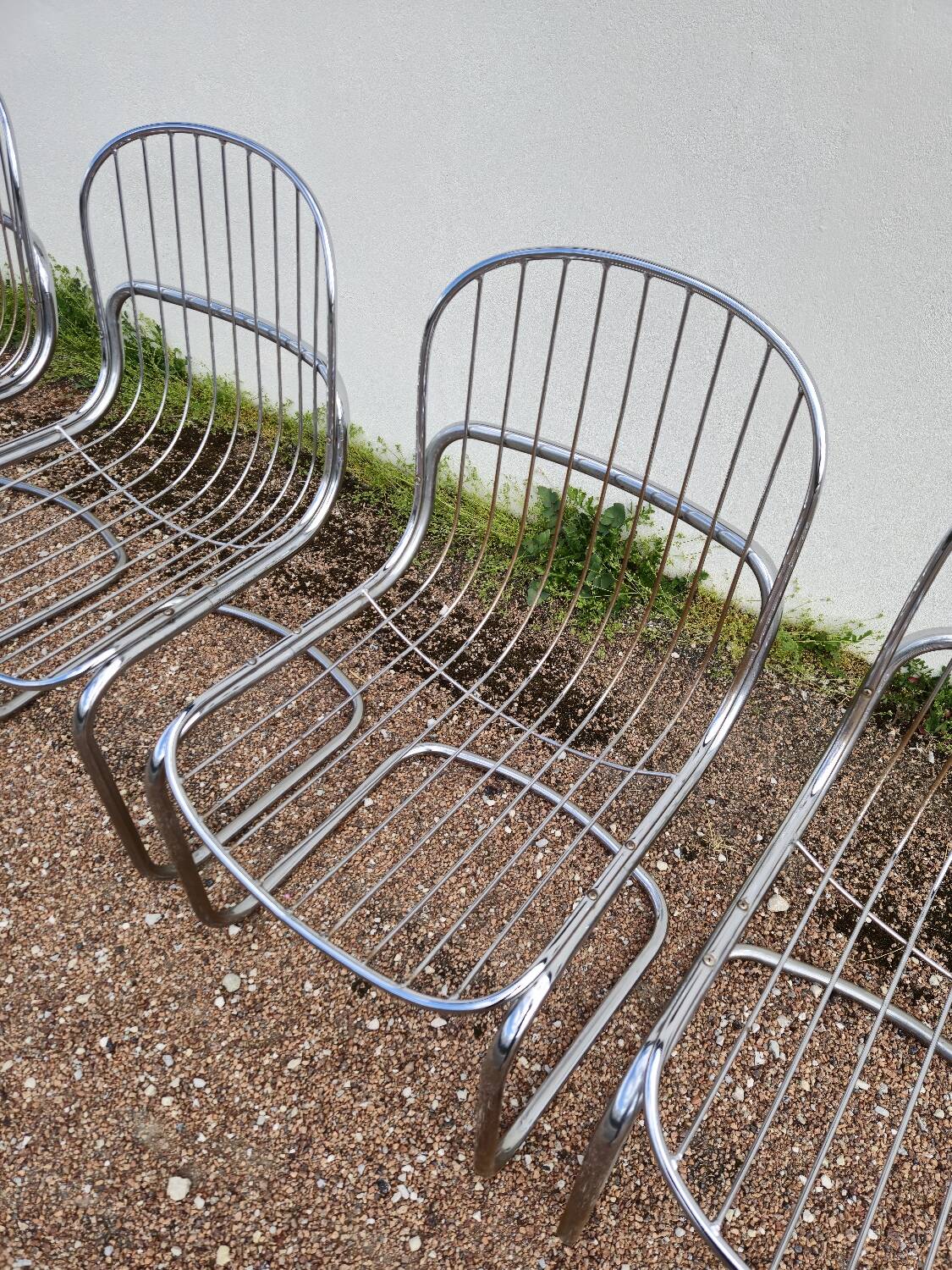 Set of 6 chrome metal design chairs from the 1970s.