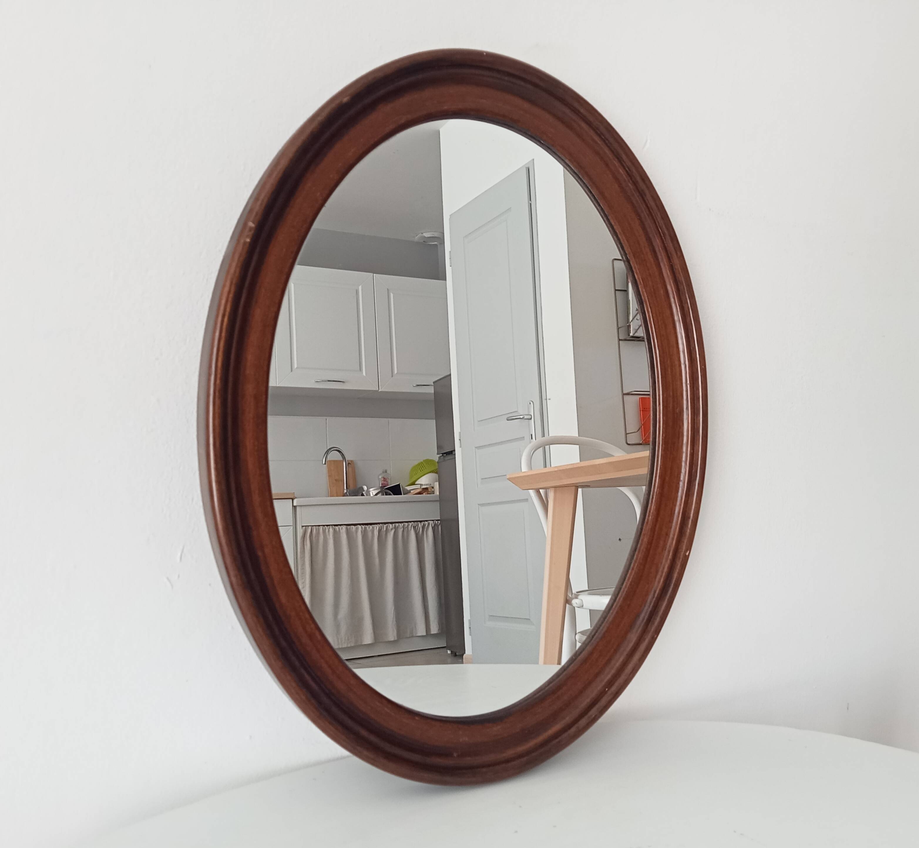 Miroir ovale en bois, années 60