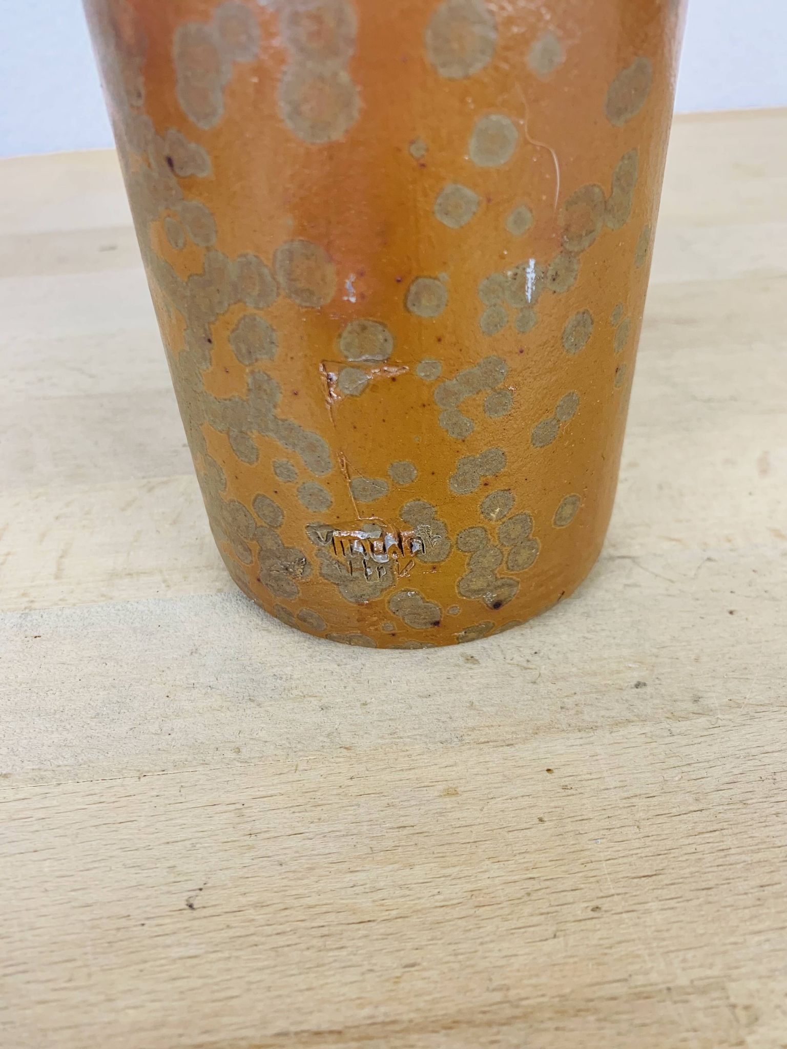 Lampe bouteille grès et abat jour laine vintage