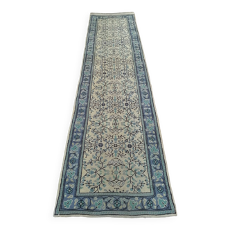 Tapis de couloir. Laine fait mains. Tunisie. (285 x 70)