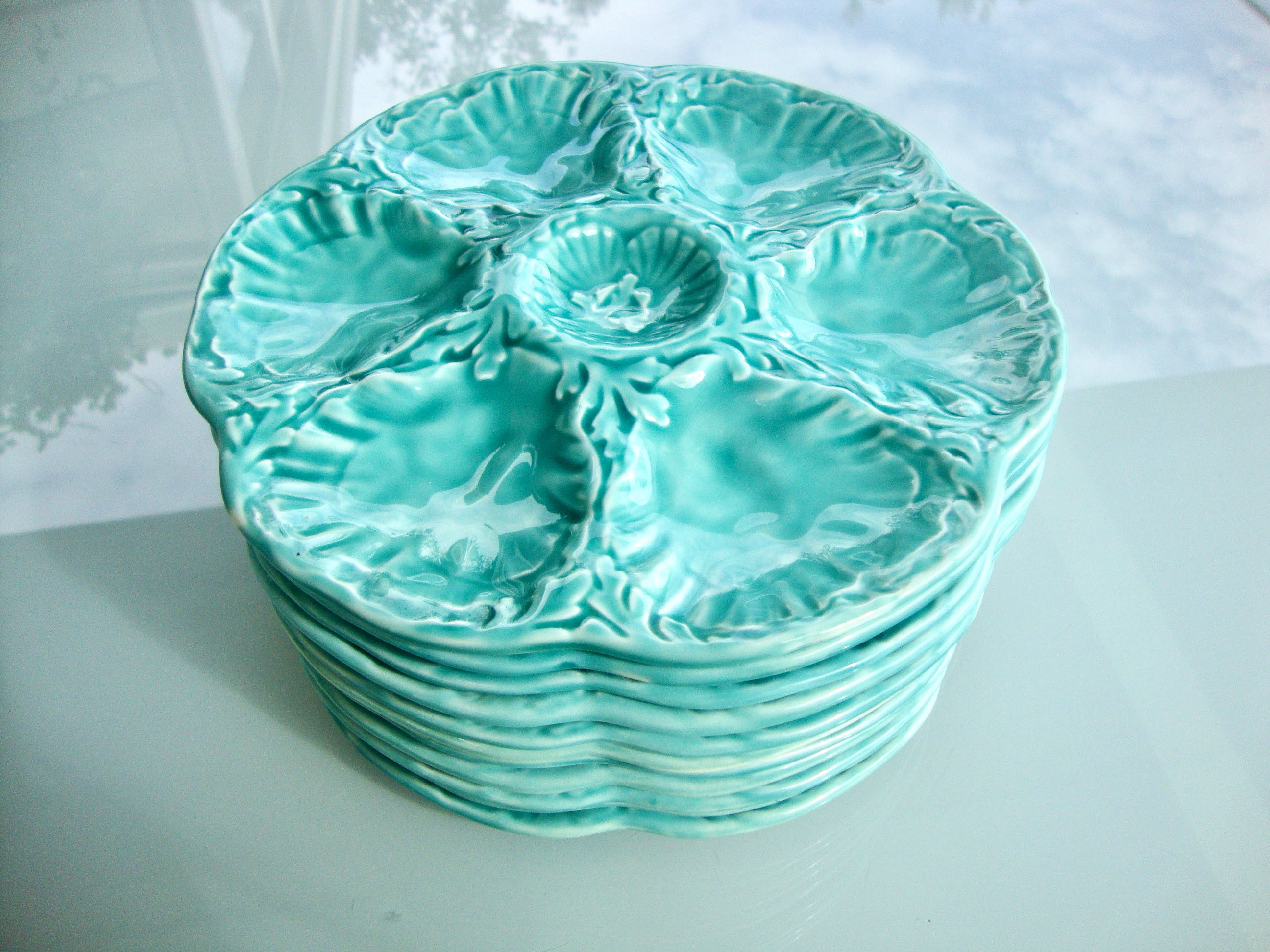 Lot de 11 assiettes à huitres de Gien