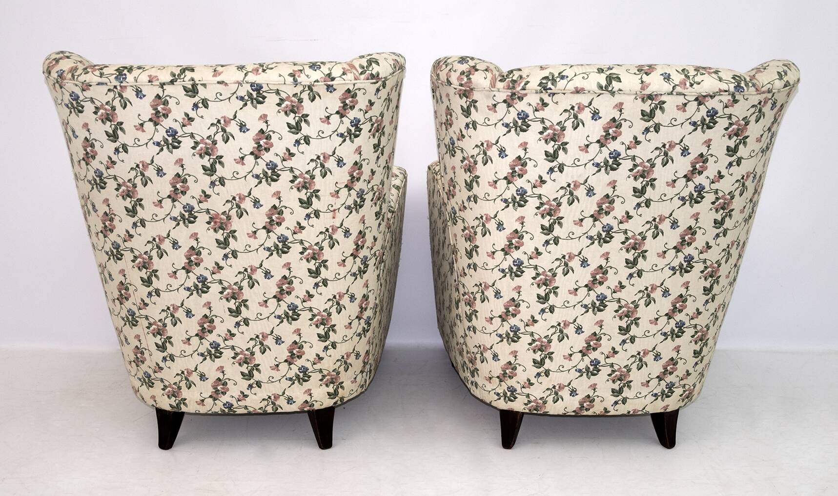 Paire de fauteuils italiens modernes du milieu du siècle de Paolo Buffa, années 1950