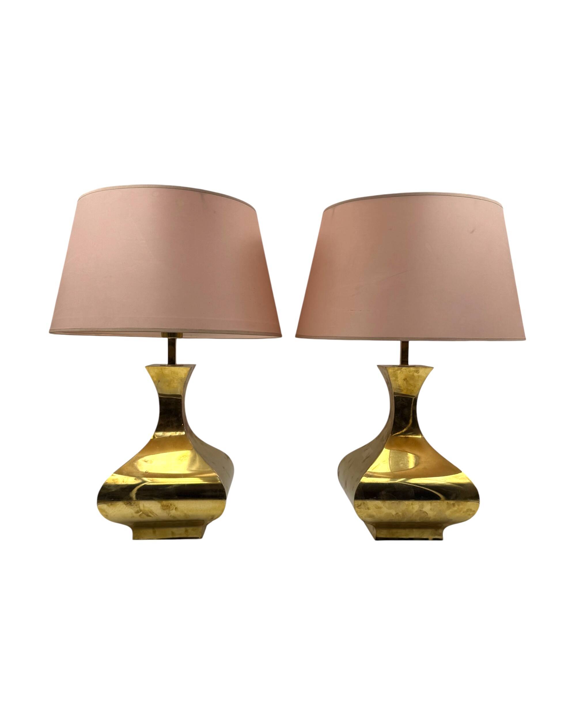 Hollywood regency set of 2 table lamps mod. Piramide, High Society Italy 70