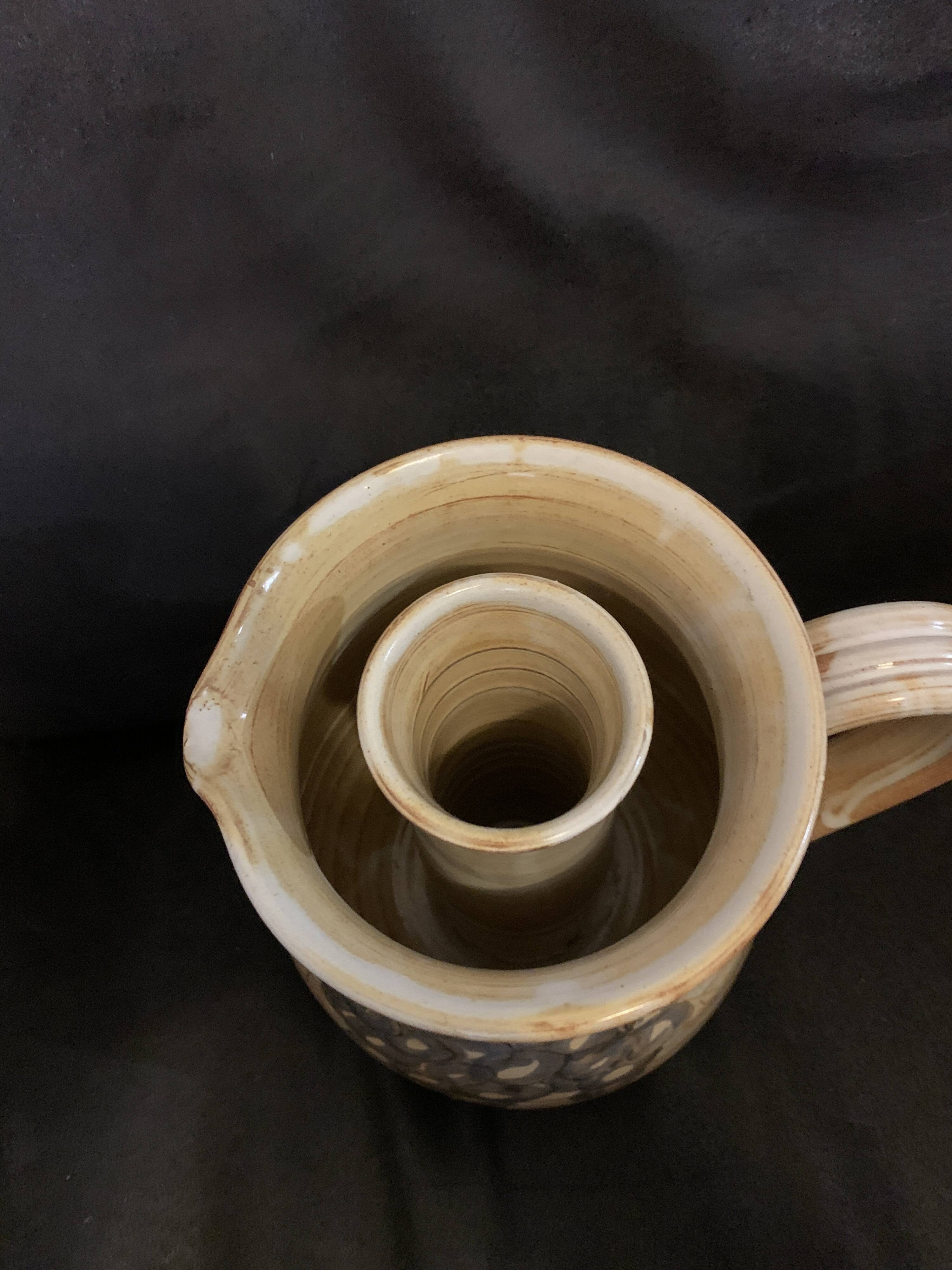 Large Vallauris pitcher 1960 18.5cm with terracotta ice tube grape decoration old vintage pottery