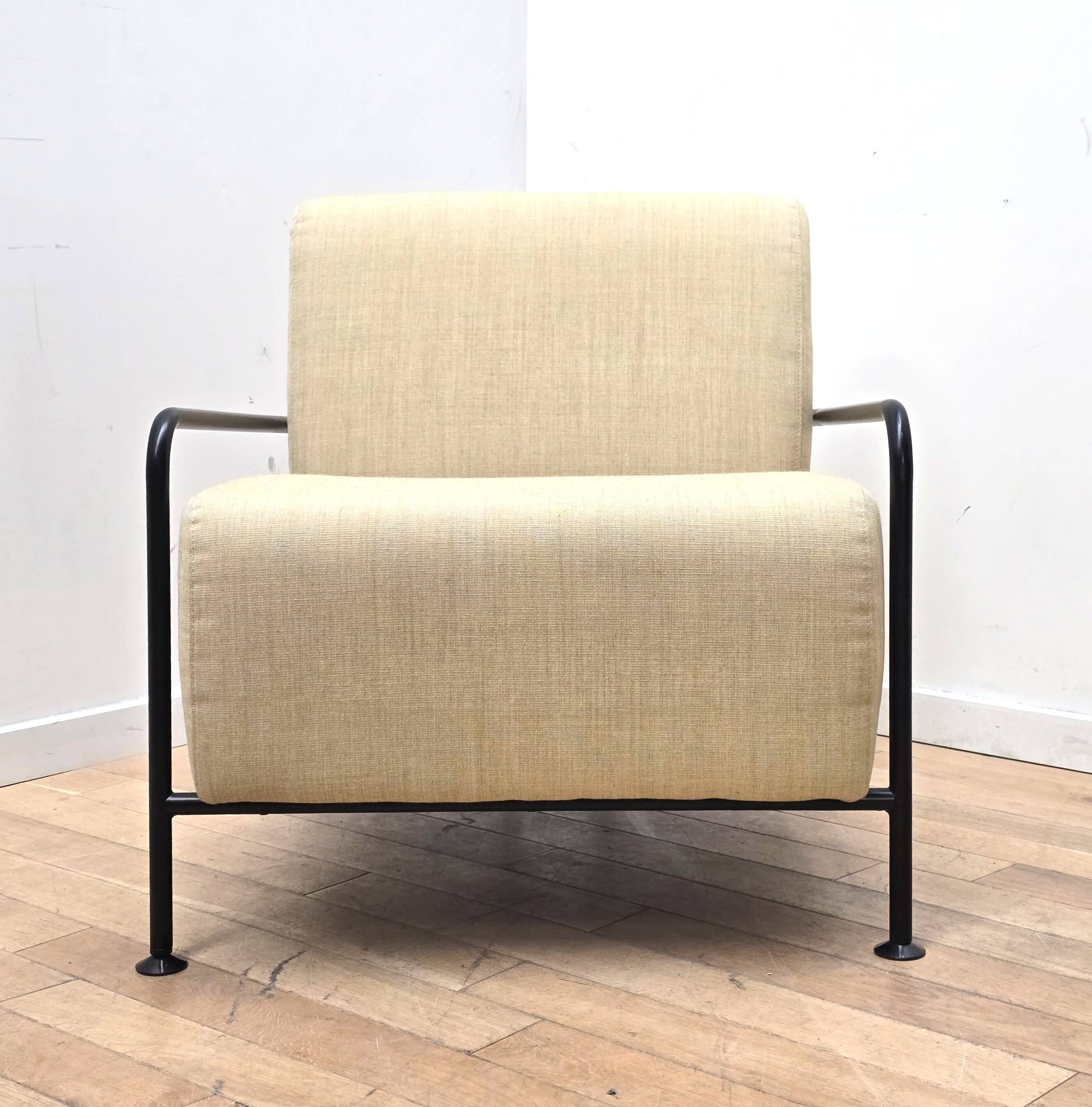 Paire de fauteuils Colubi Outdoor, Viccarbe