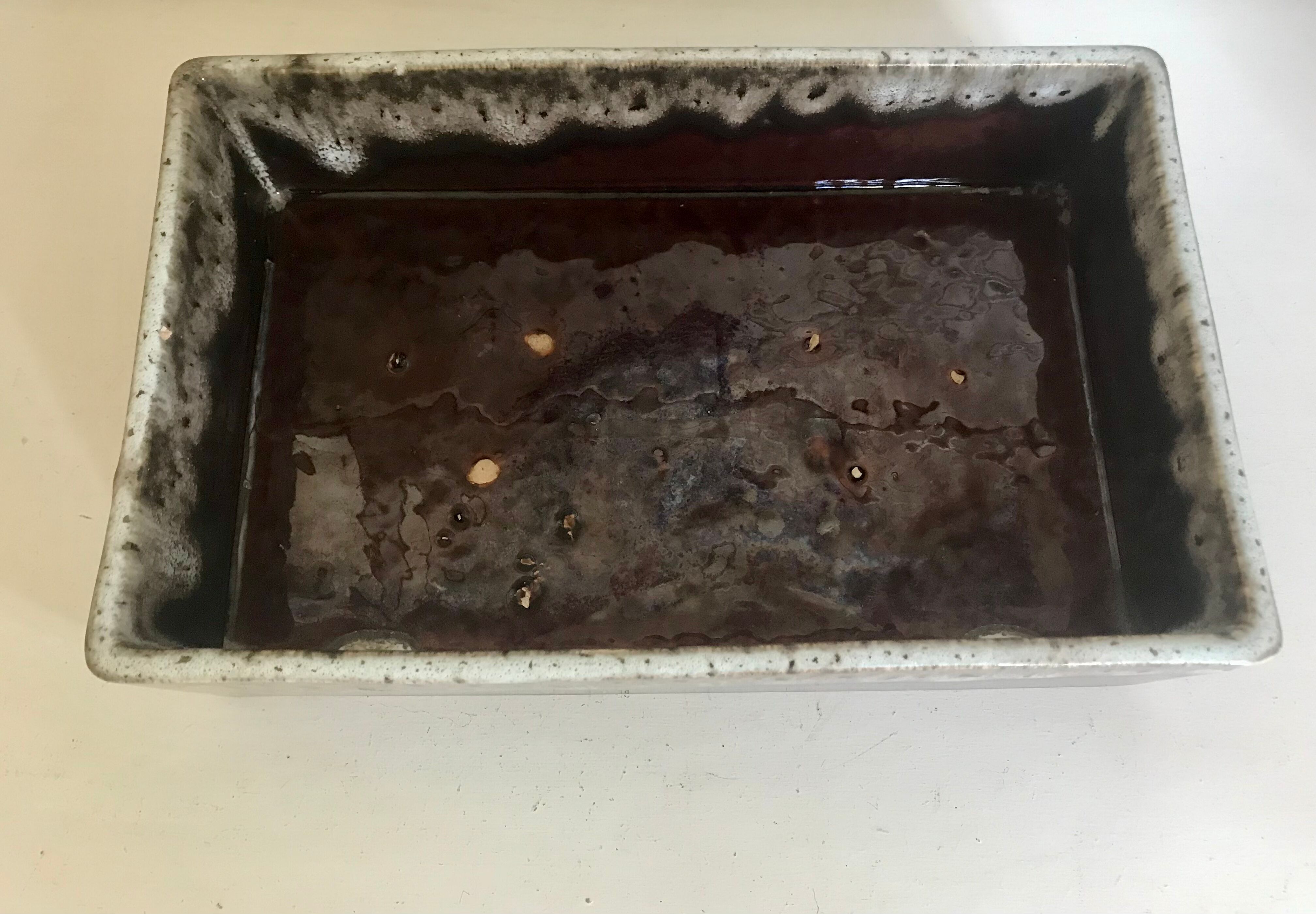 Vintage ceramic pocket