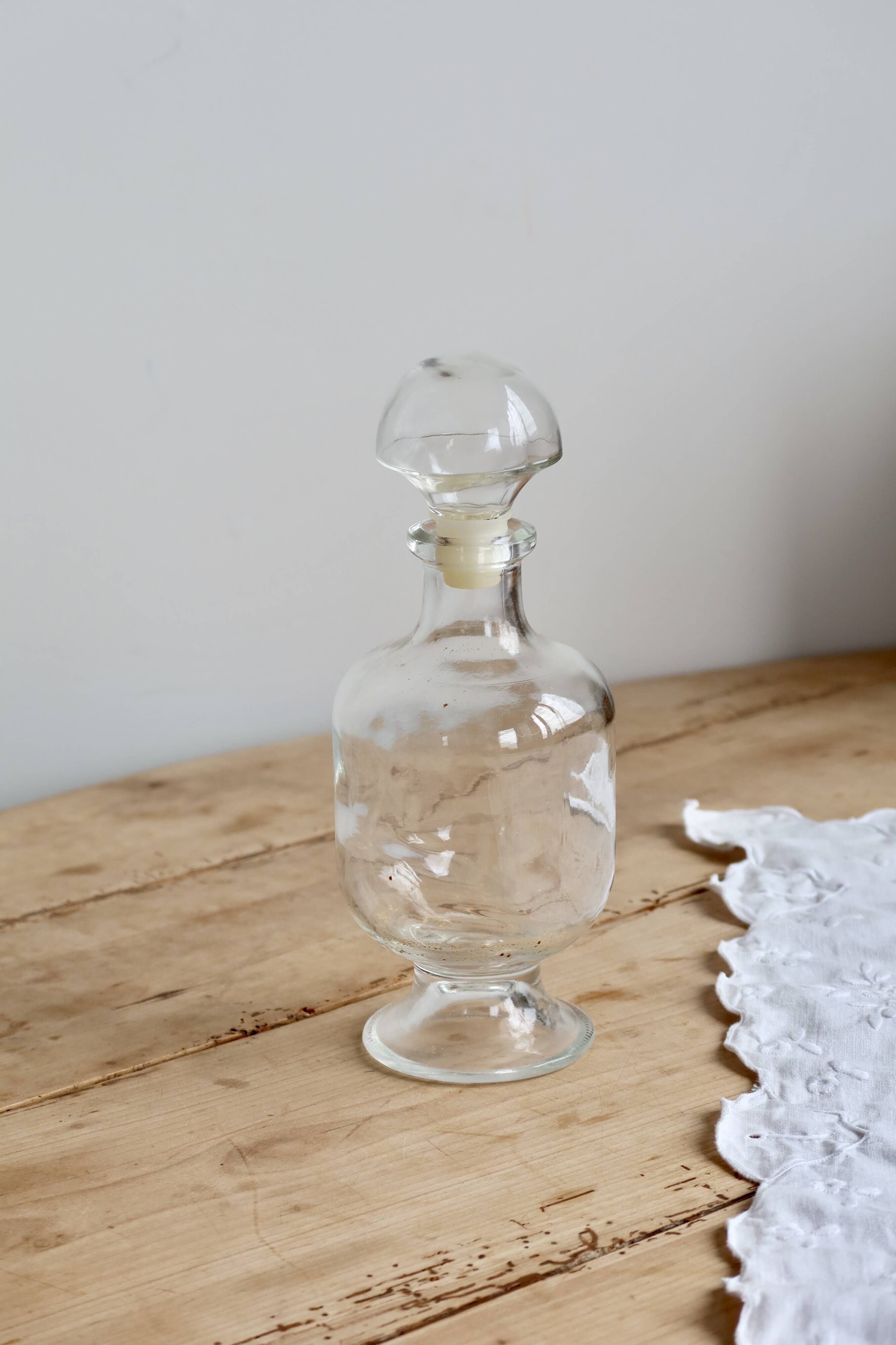 Carafe à liqueur vintage en verre strié