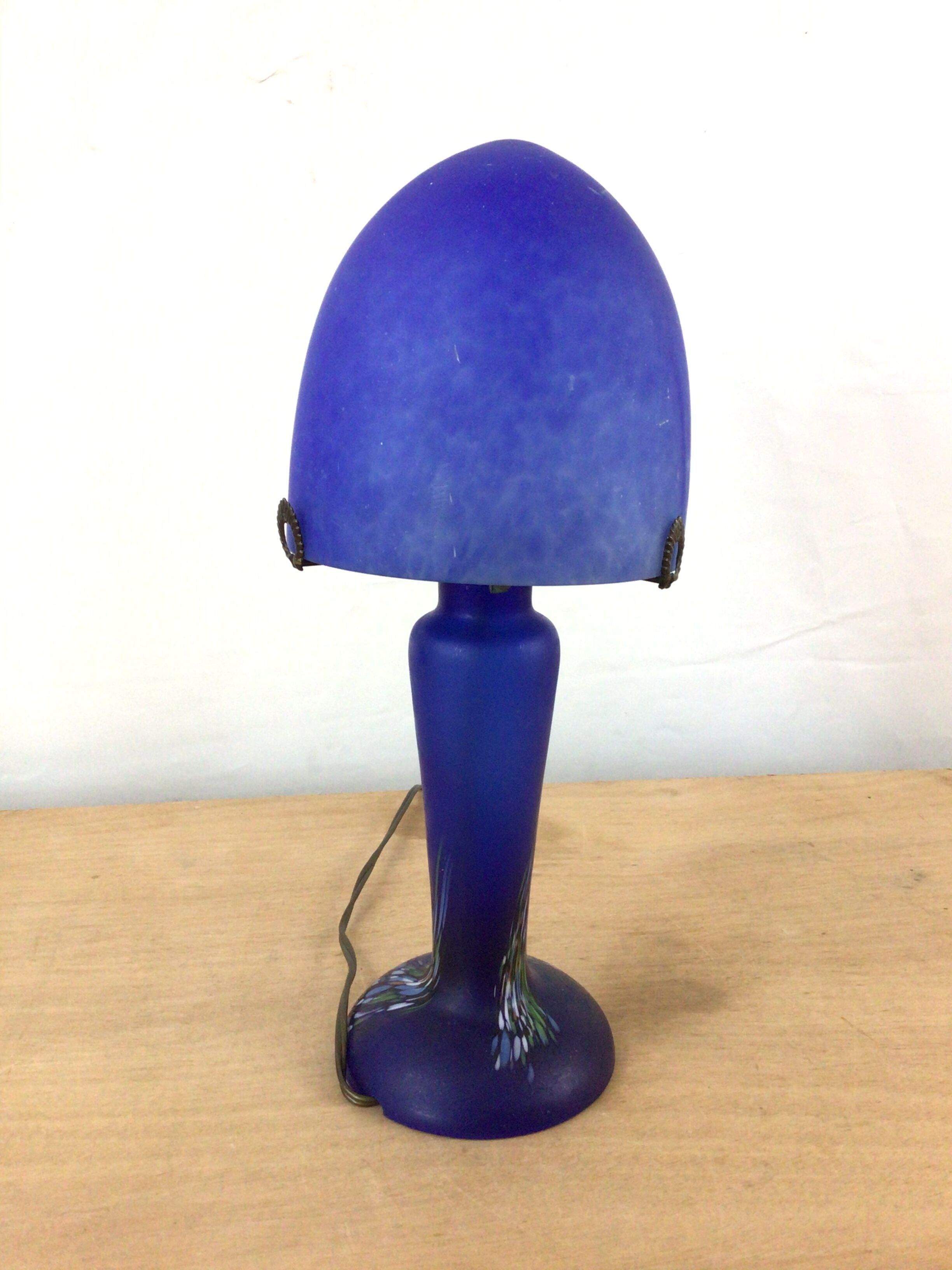 Mushroom lamp glass paste