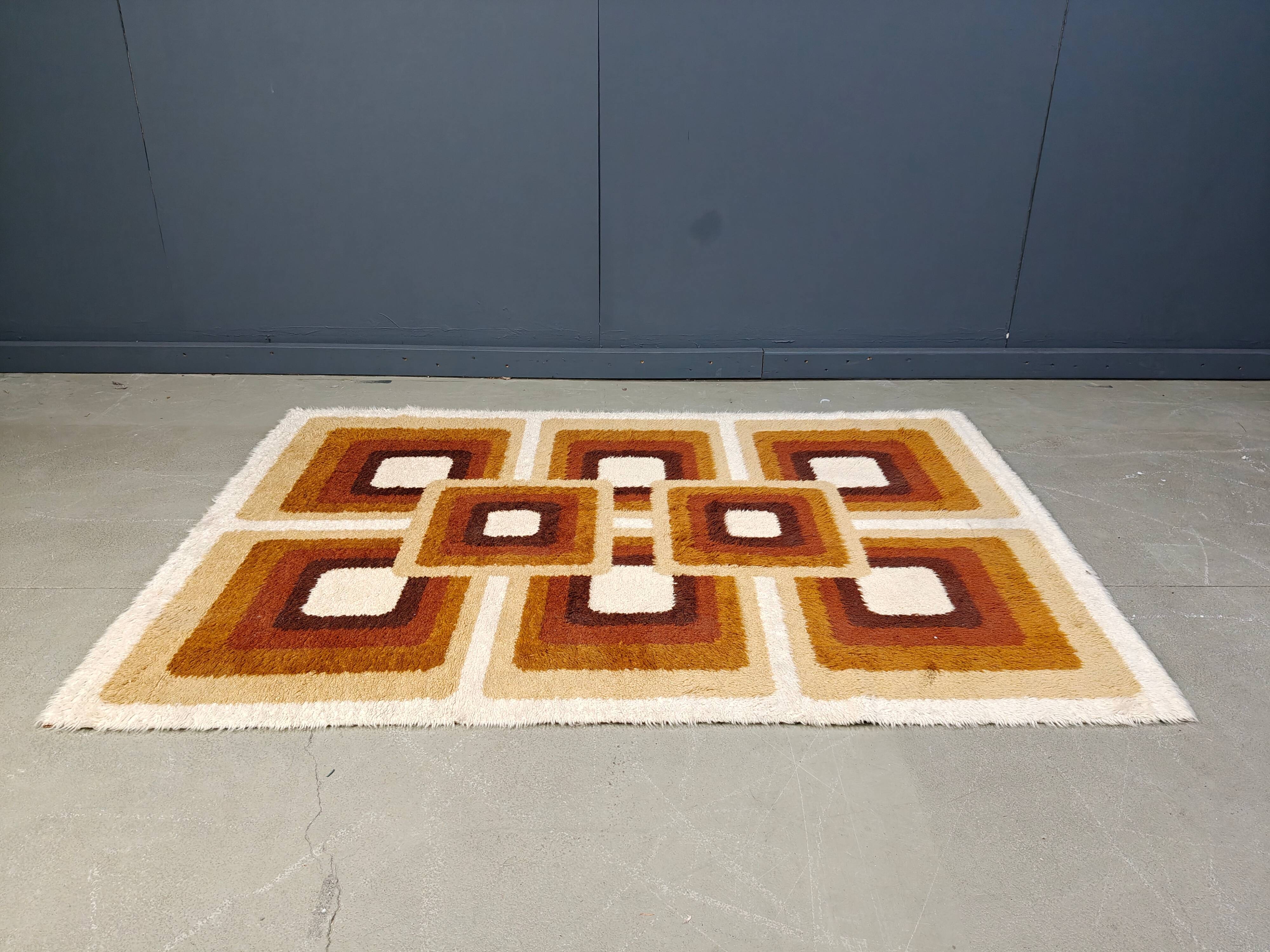 Vintage modernist rug, made in Belgium, 1970s