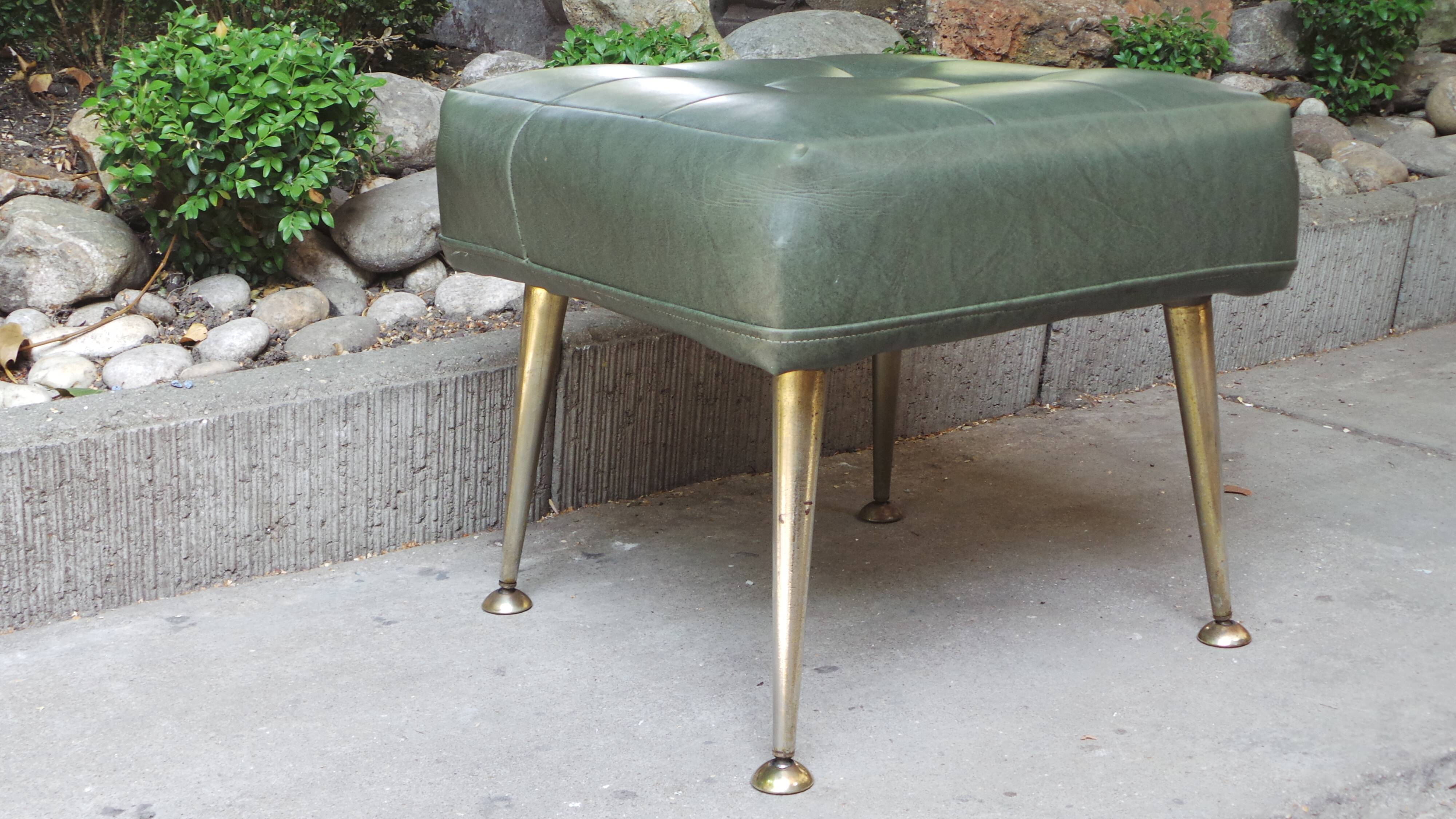 Stool footrest in green skaï