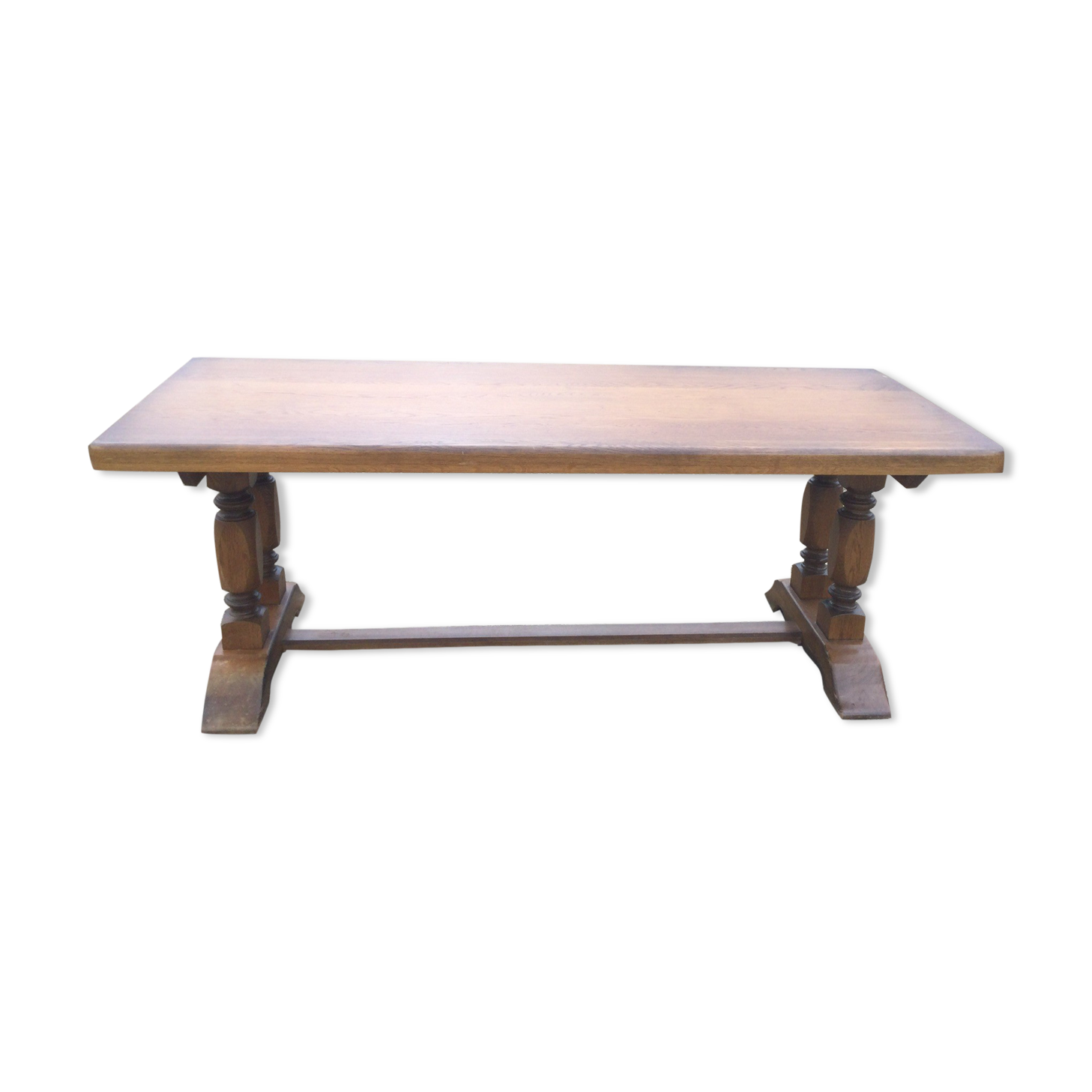 Farm table